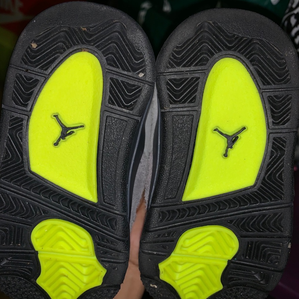 Jordan 4’s - Picture 2 of 3